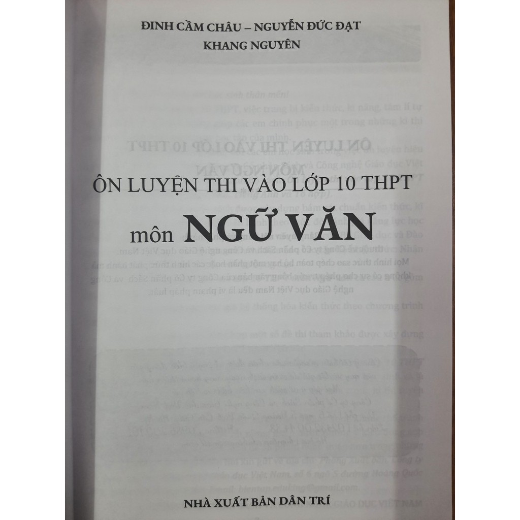 Sách - Ôn luyện thi vào lớp 10 THPT môn Ngữ Văn