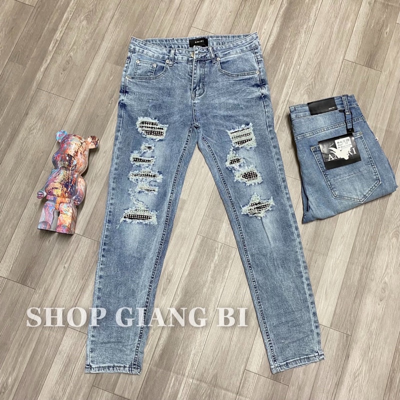 Quần jean nam đính đá trắng,quần bò họa tiết đính đá to rách xước wash màu khói bạc