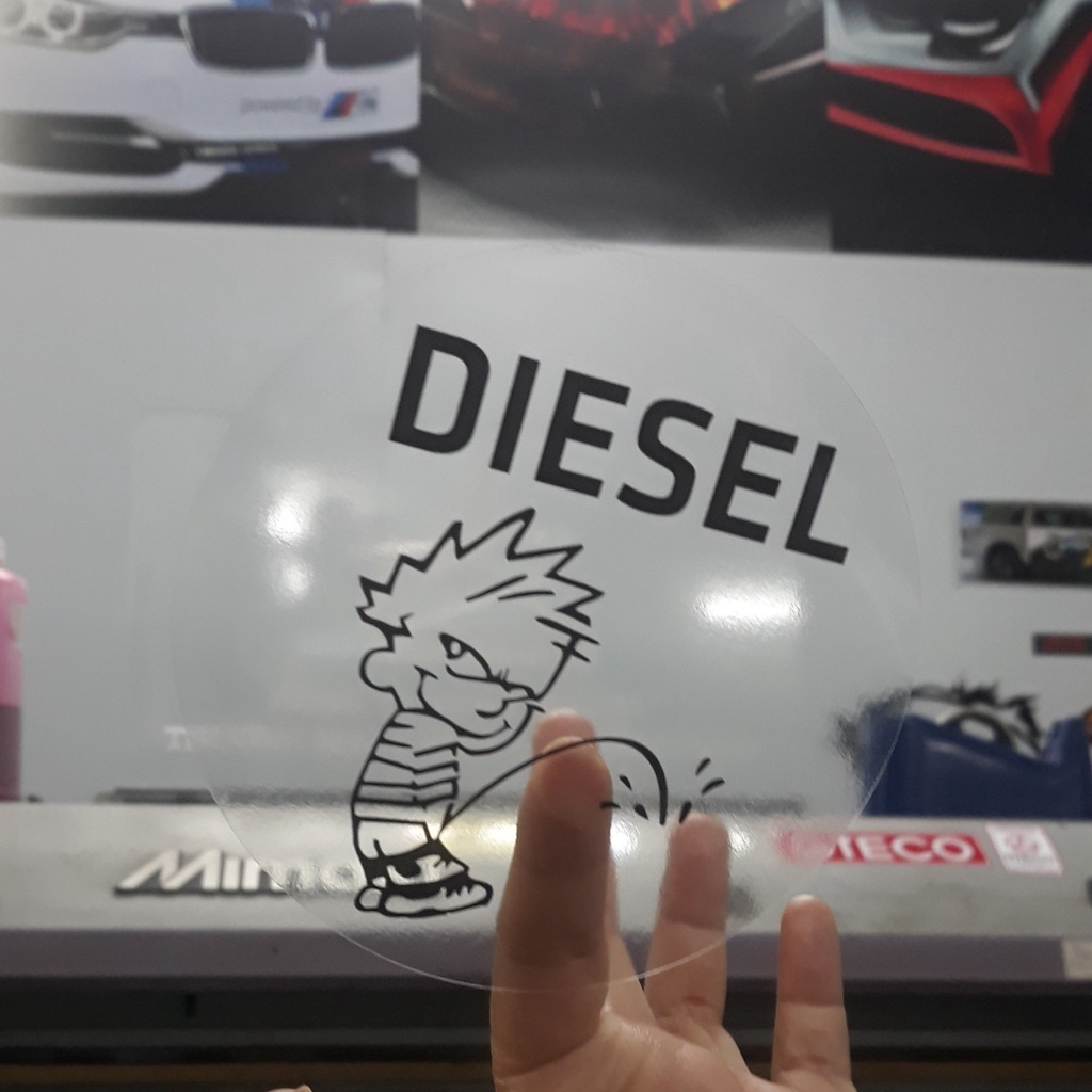 Sticker decal dán xe hơi chữ Dầu/ Diesel Only 12 x12 cm