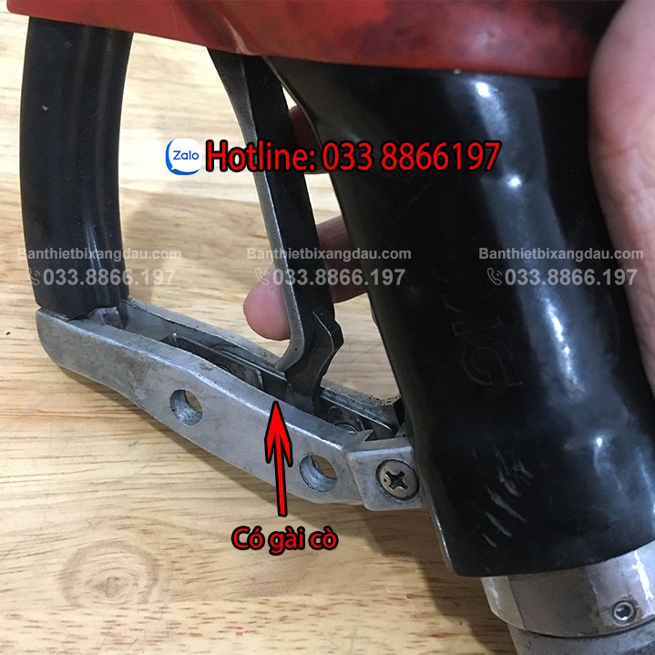 Cò bơm xăng dầu Tominaga Nhật Bản