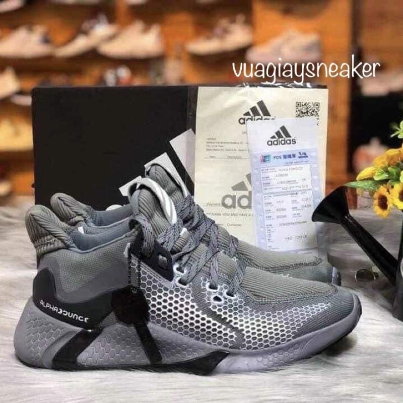 Giày thể thao sneaker alphabounce 2020 đen đốm trắng