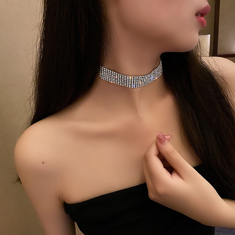Vòng cổ choker nữ nhiều lớp đính đá thiết kế sang trọng