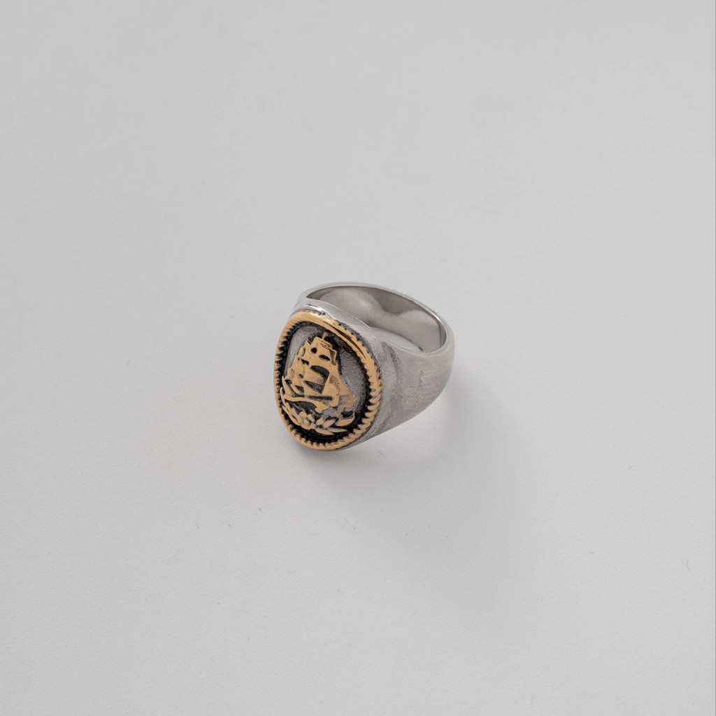 Nhẫn bạc oval mặt thuyền vàng