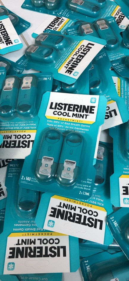 Xịt thơm miệng diệt khuẩn 99% Listerine Cool Mint Pocketmist