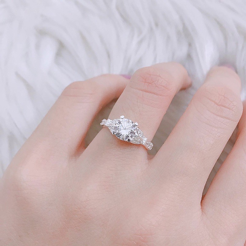 Nhẫn nữ Bạc ta đá cao , dày dặn , sáng bóng , kiểu dáng sang chảnh - Vàng Bạc Khải Khải