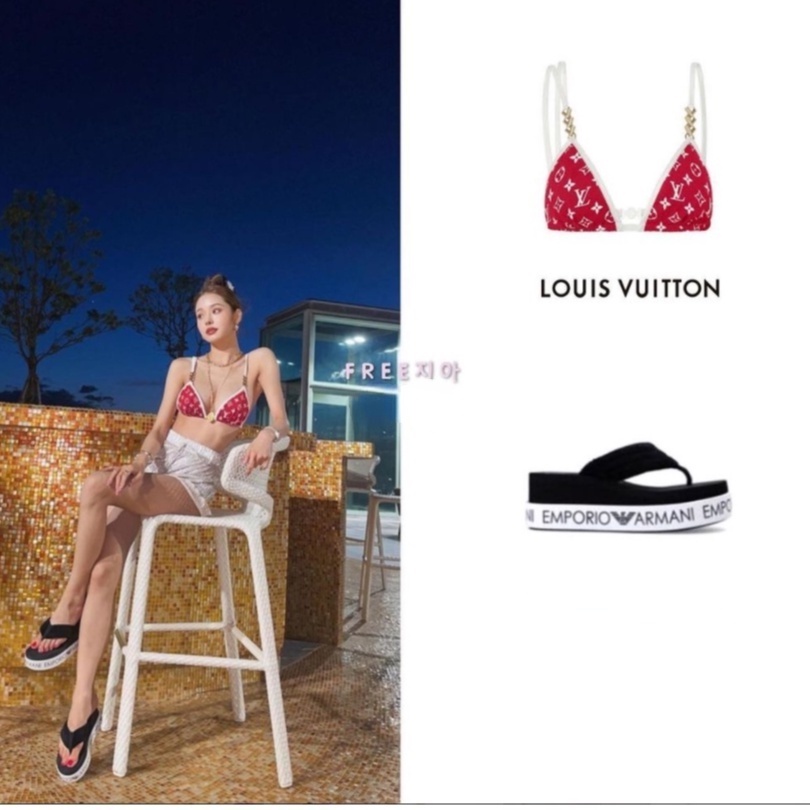 Bộ Đồ Bơi Vải Nhung Màu Gradient Gợi Cảm Freezia Blv