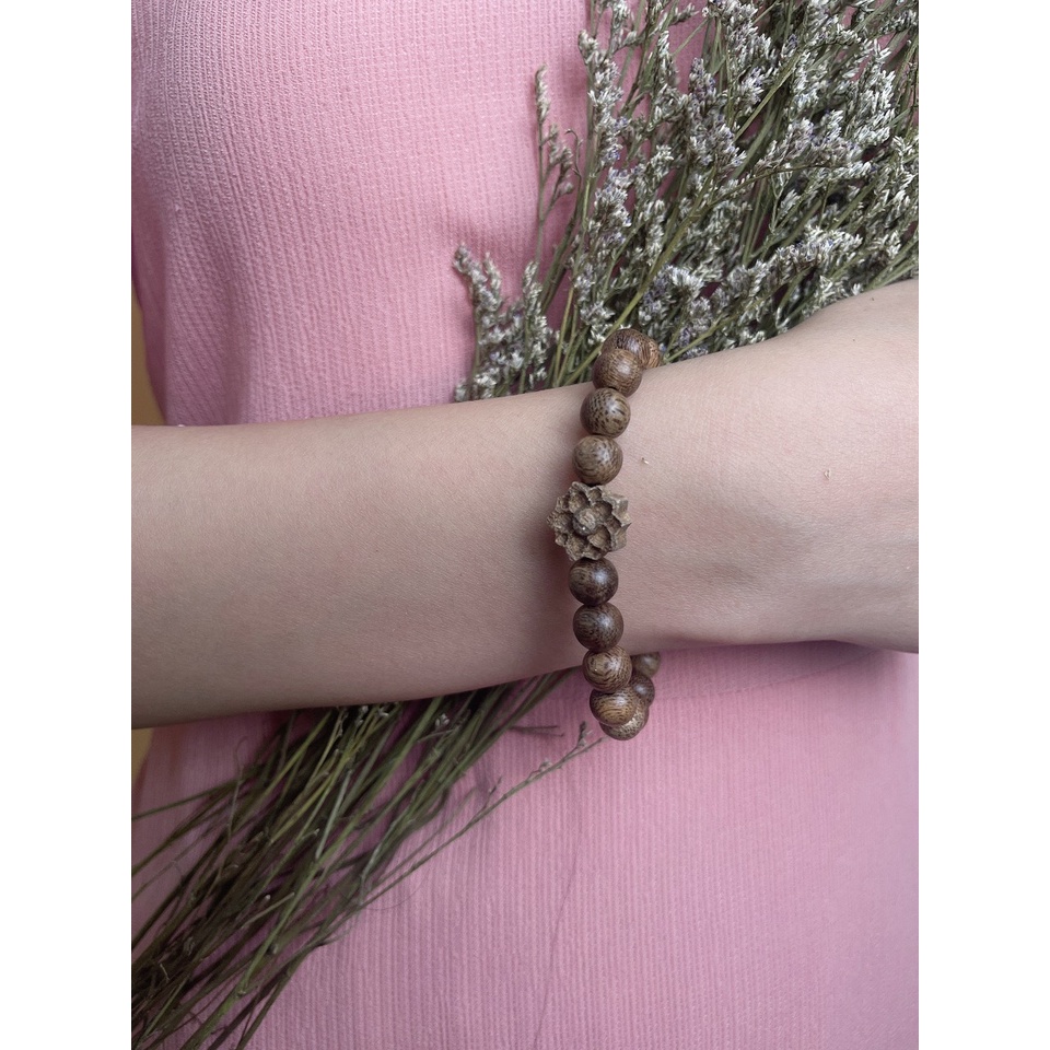 Vòng Tay Trầm Hương Kỳ Gia 21 Hạt 8 Li Phối Charm Phong Thủy Cao Cấp- Sang Trọng