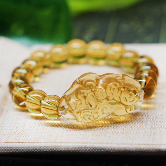 Vòng tay Tỳ Hưu màu vàng đá tinh thể nhân tạo MS004