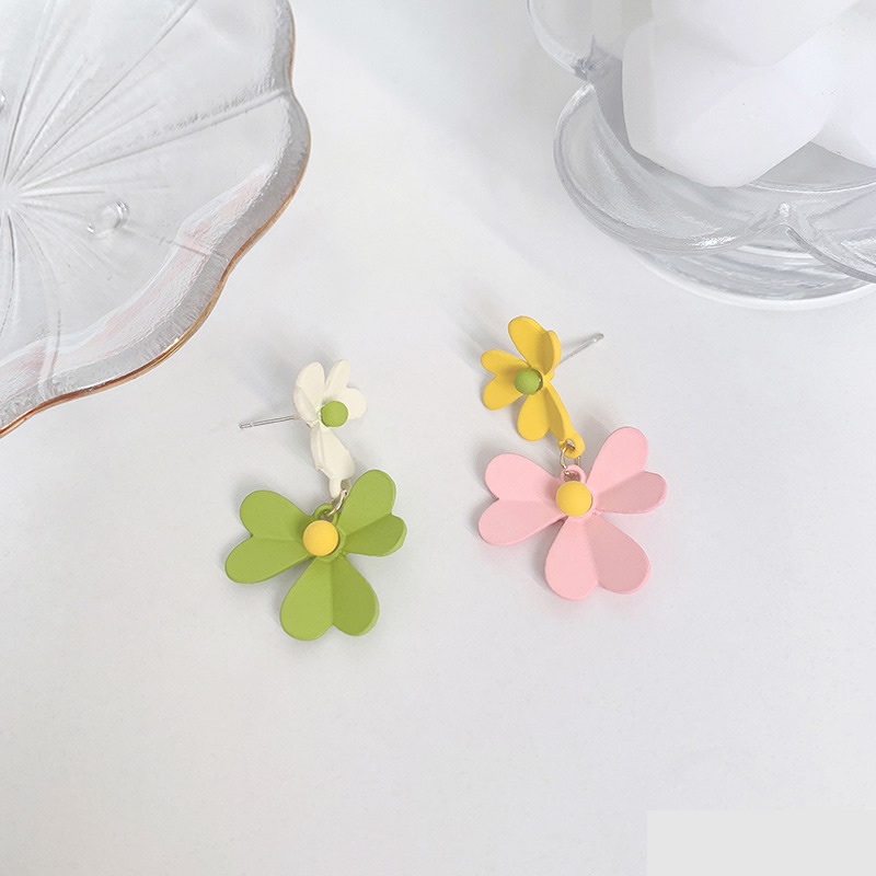 Khuyên tai PINKDUDU PD708 hợp kim hình hoa màu tương phản phong cách ngọt ngào cho nữ
