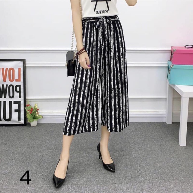 Quần ống xuông đũi mát lịm