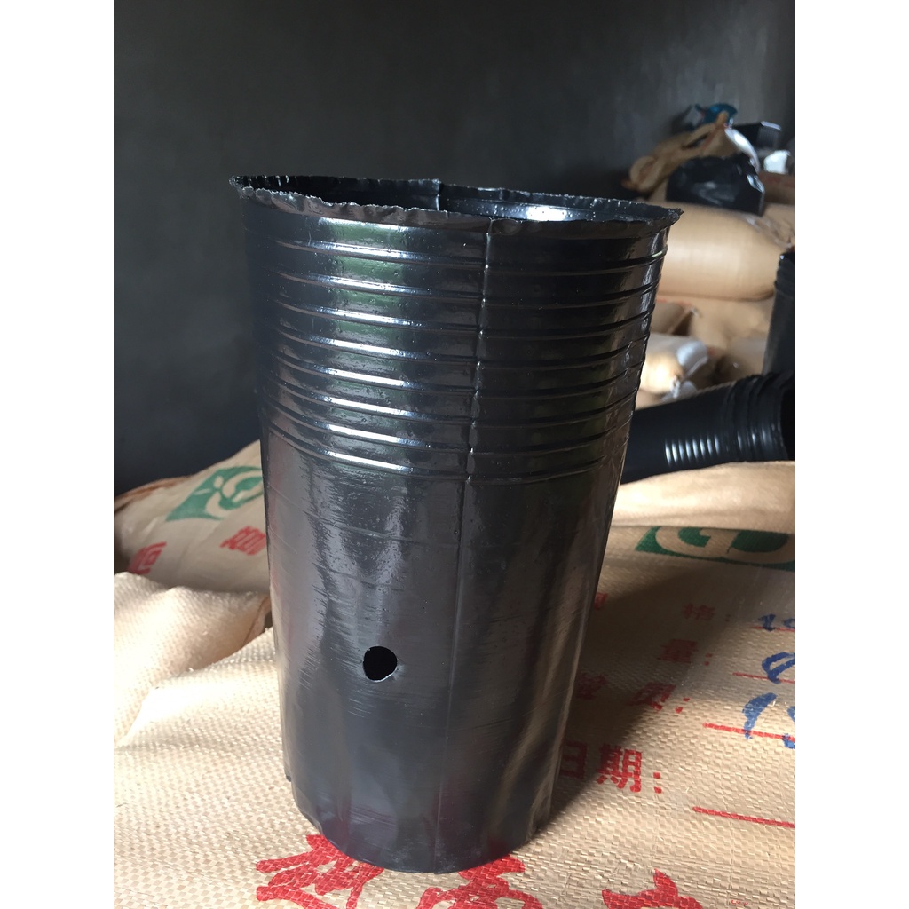 1 KG BẦU ƯƠM C18 (DỊCH TRUYỀN CHO CÂY, BẠT CHỐNG CỎ, KEO RUỒI VÀNG...)