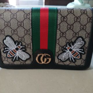 Túi Gucci ong +túi laptop