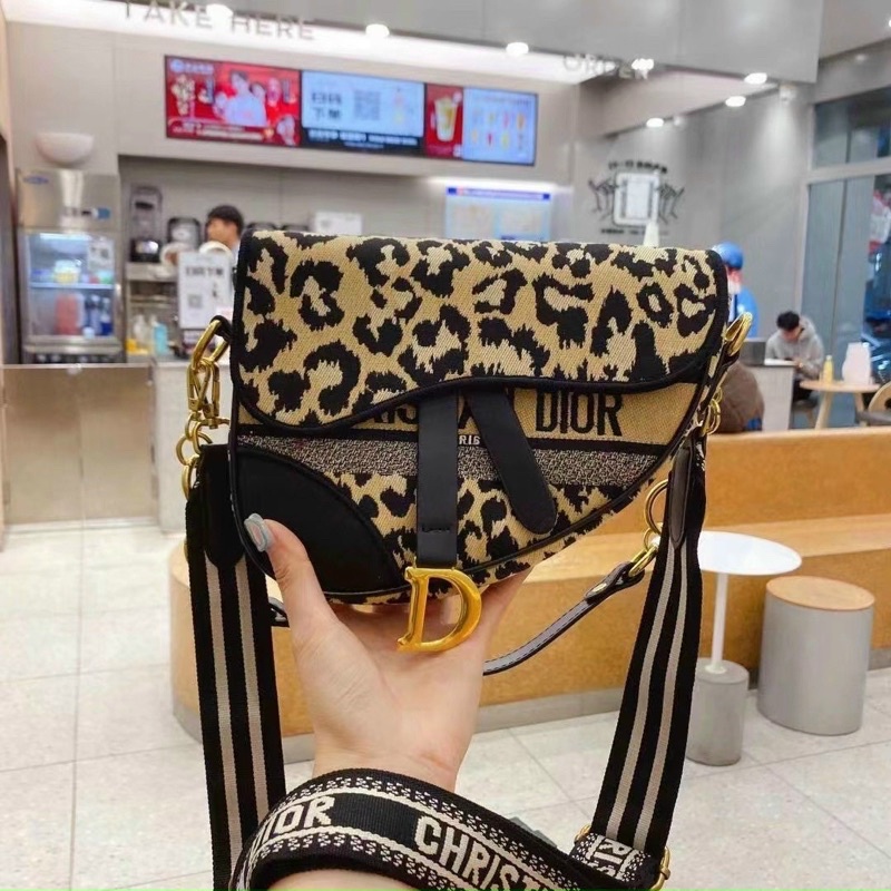 Túi xách dr yên ngựa báo full box ảnh thật + video