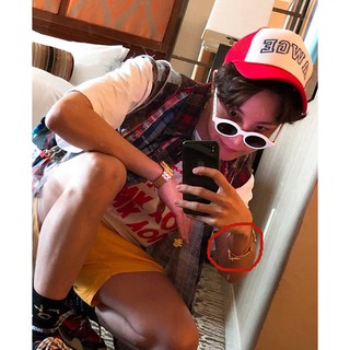 Lắc tay J-Hope BTS