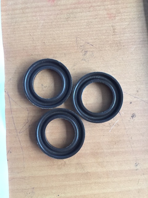 Bộ phớt nước máy rửa xe cao áp LT-2010