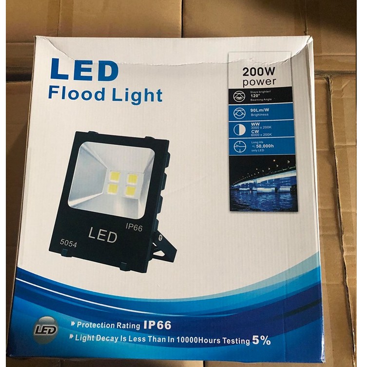 Đèn Pha Led IP66 50W/100W/200  bảo hành 12 tháng.