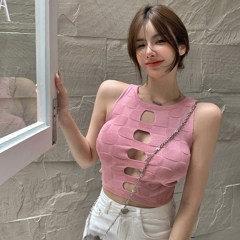 Áo Lửng Hai Dây Cắt Xẻ Họa Tiết Kẻ Ô Dành Cho Nữ