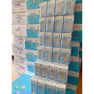 Sữa bột pha sẵn markids 110ml