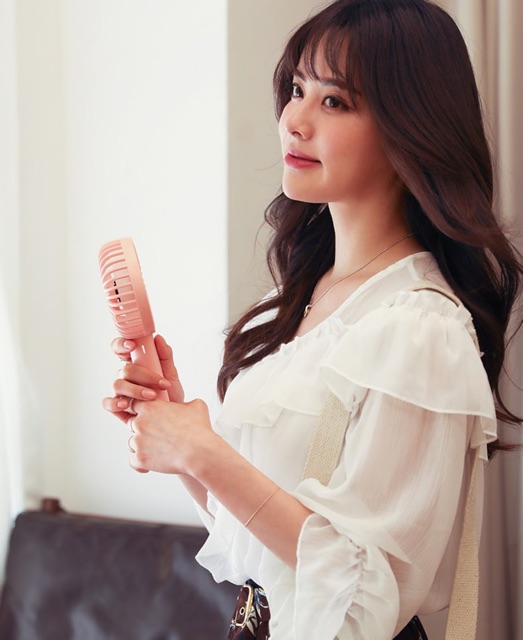 Quạt Tích điện Mini Jojo cầm tay, để bàn siêu bền siêu mát - Hàn Quốc | BigBuy360 - bigbuy360.vn