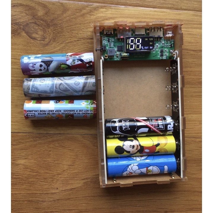 Box mica SDP lò xo 6 cell 18650 Qc 3.0