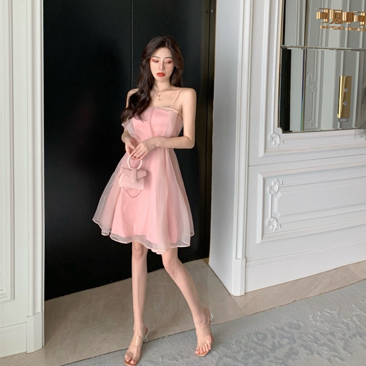 Đầm hai dây màu trơn quyến rũ thời trang nữ tính