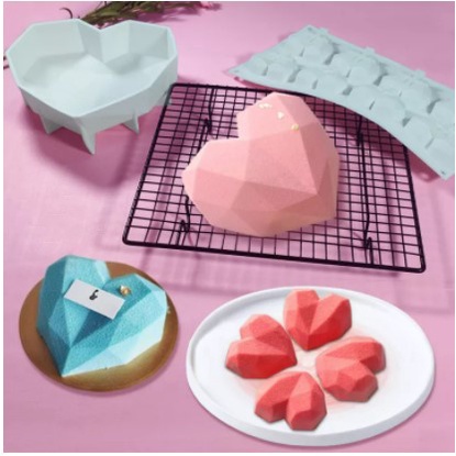 Khuôn sô cô la hình trái tim 3D