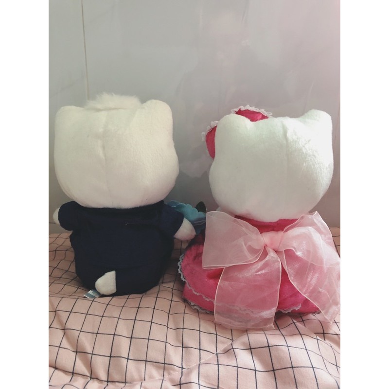 Couple gấu hello Kitty cô dâu chú rể