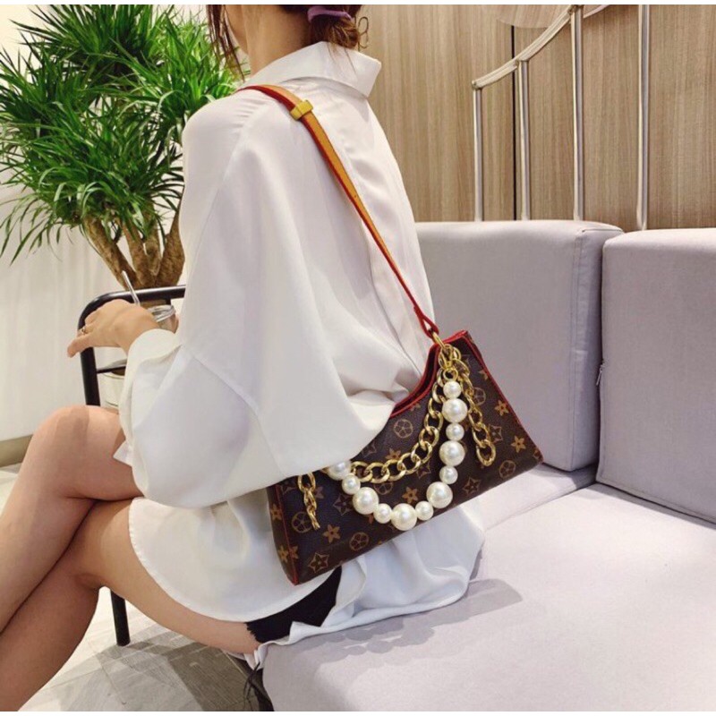 TÚI VIỀN NGỌC KÈM DÂY XÍCH MẪU MỚI