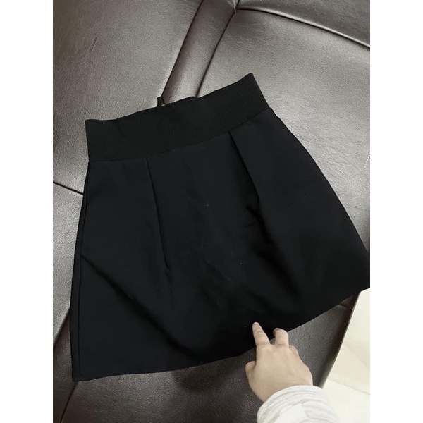 M180-CHÂN VÁY KHOÁ SAU CẠP TO SIÊU HOT