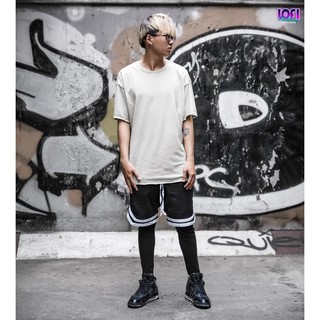 Lofi Double V-line Black Short