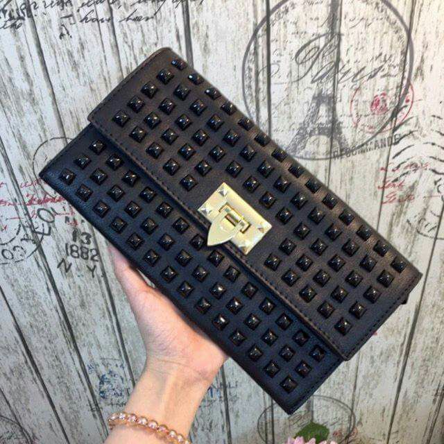 Freeship 99k TQ_Ví đi tiệc Clutch đinh đi tiệc siêu sang🌲🌲🌲