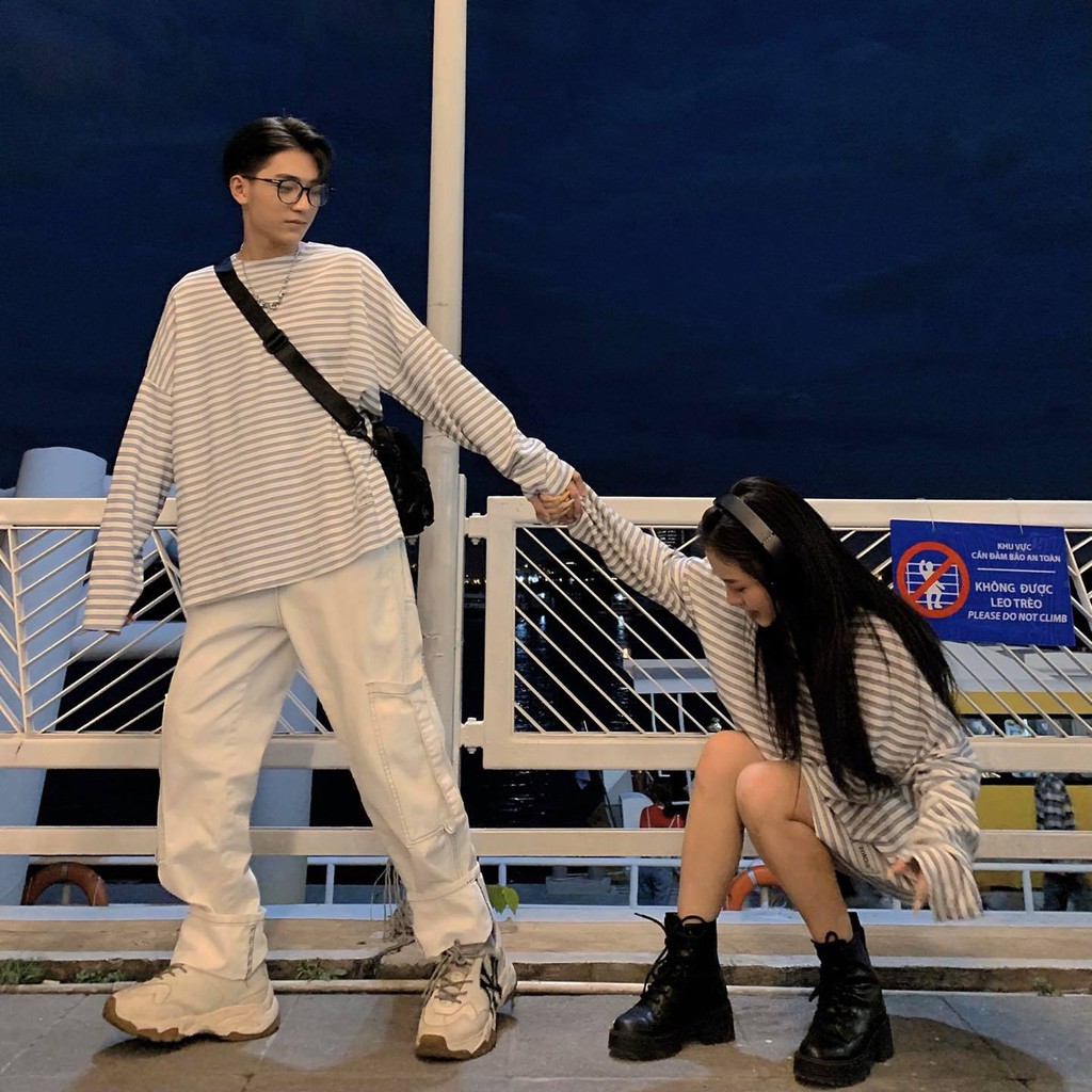 Áo ZOMBIE® Oversize Striped Sweater In W/Blue