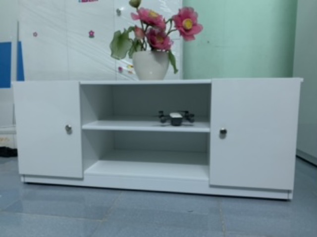 Kệ tivi nhựa đài loan ngang 120 cao 50 sâu 40 trắng