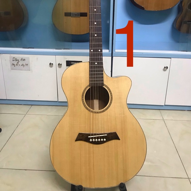 Đàn Guitar giá rẻ cho người mới tập chơi. FullSolid gỗ Hồng đào nguyên tấm.