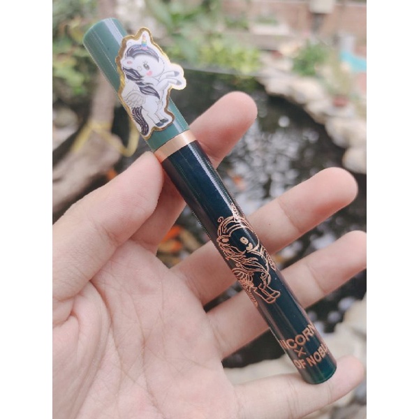 Son kem lì unicorn nội địa trung