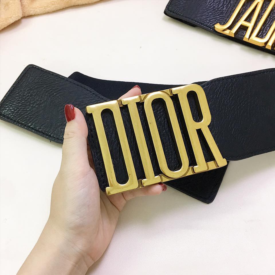 Đai váy D họa tiết đồng bản to