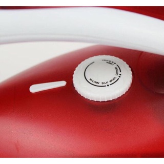 Bàn Ủi Hơi Nước Mini Sonaky