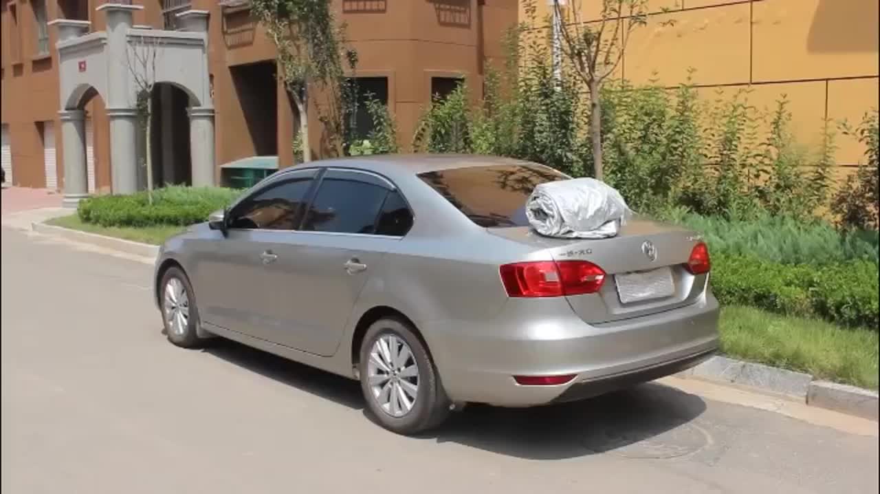 Bạt che phủ xe ô tô Toyota Cross chất liệu vải cao cấp từ NTK Store