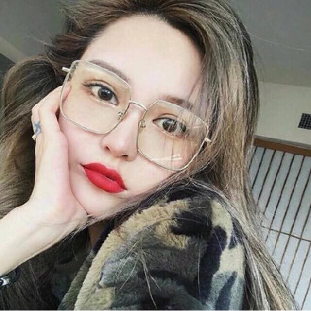 Kính mắt vuông L1 gọng kim loại | BigBuy360 - bigbuy360.vn