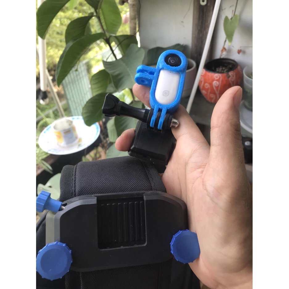 mount giữ cam insta 360 GO