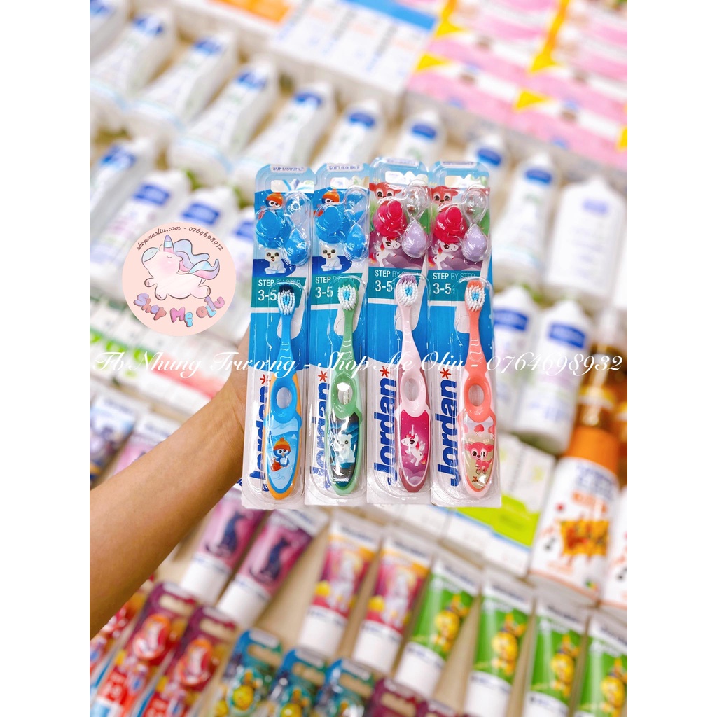 Bàn chải Jordan kèm đồng hồ cát cho bé 3-5 tuổi