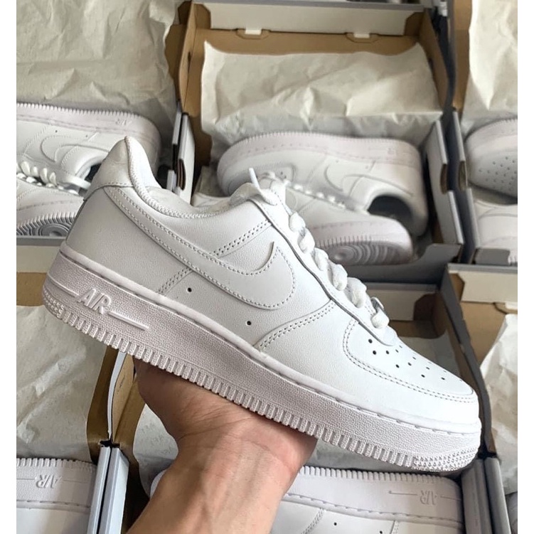 - Giày Nike air force 1 all white chính hãng 100%