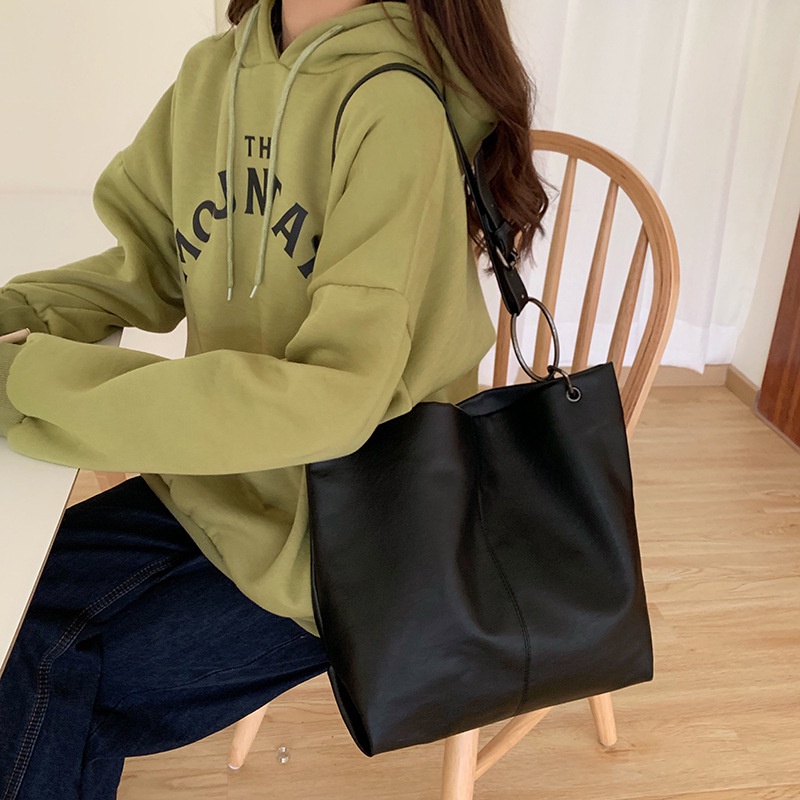 Túi Đeo Vai Mềm Mại Sức Chứa Lớn Phong Cách Hàn Quốc Thời Trang Thu Đông Cho Nữ