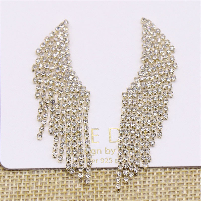 Đôi Khuyên Tai Dài Phối Tua Rua Thời Trang Cho Nữ