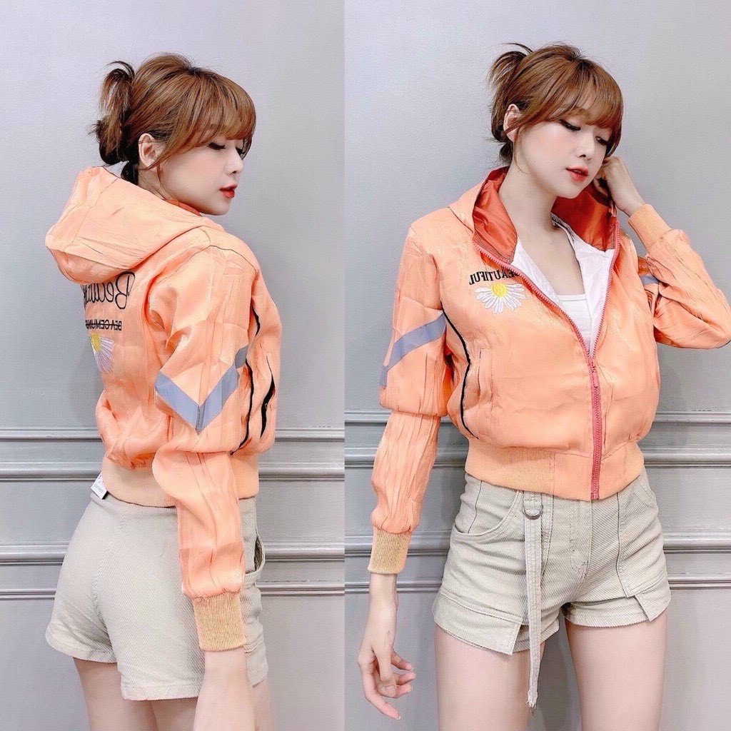 Áo khoác dù Nữ 2 lớp form ôm eo, thêu hoa Cúc Hot trend 2021 | BigBuy360 - bigbuy360.vn