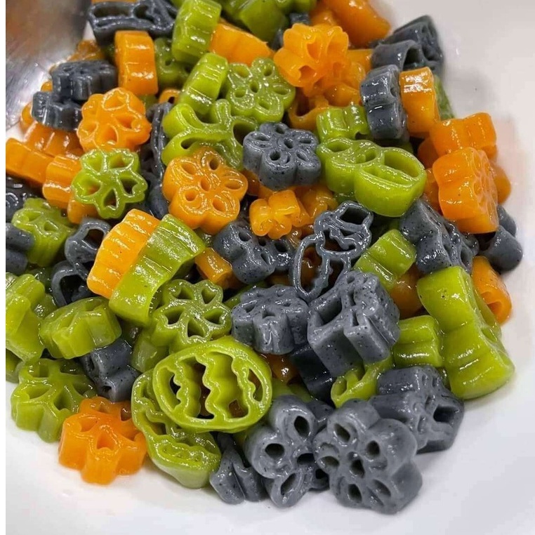 Set 12, Combo 9 loại hạt quý và 3 loại nui rau củ hữu cơ cho bé ăn dặm giàu dinh dưỡng Mămmy