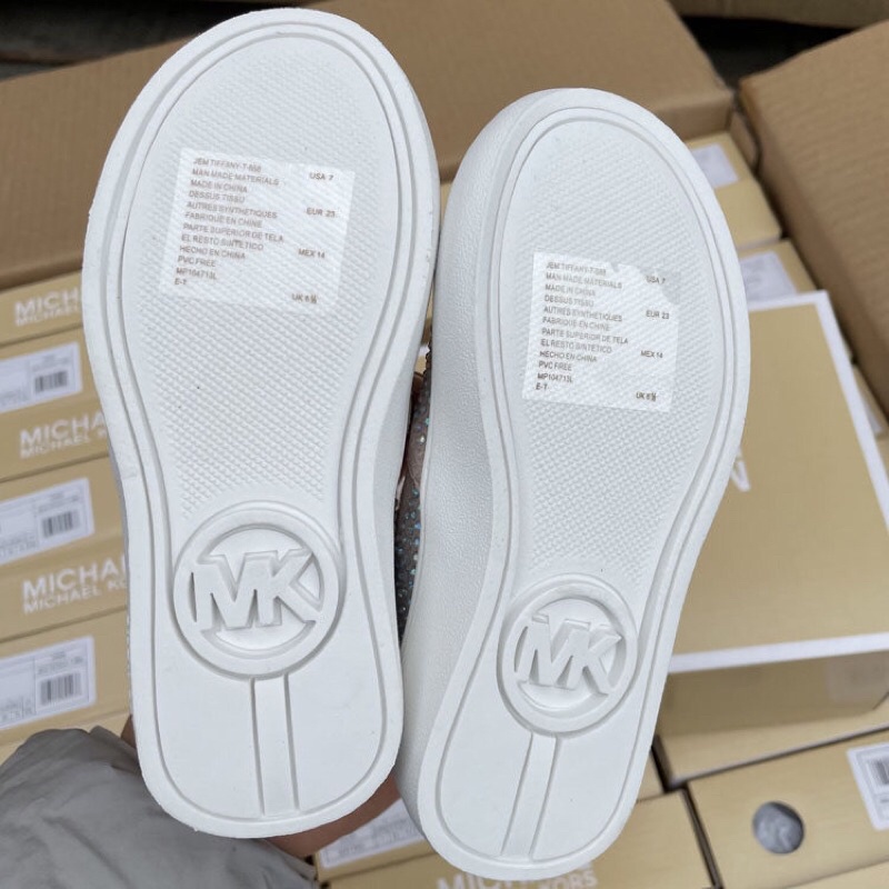 Mẹ và bé giày lười trẻ em MK  Giày thể thao da pu đính đá xuất dư 0322