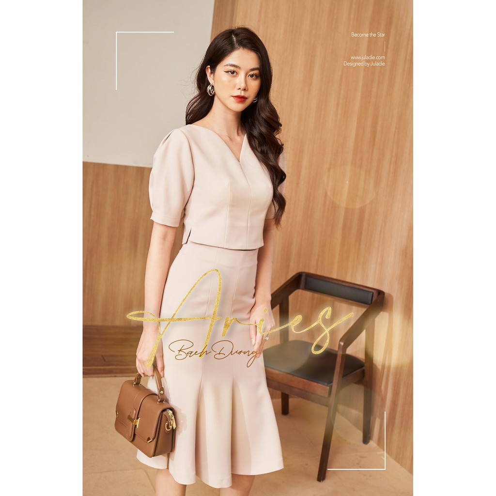 Set váy nữ Juladie áo croptop cổ v phối chân váy đuôi cá xòe dáng công sở