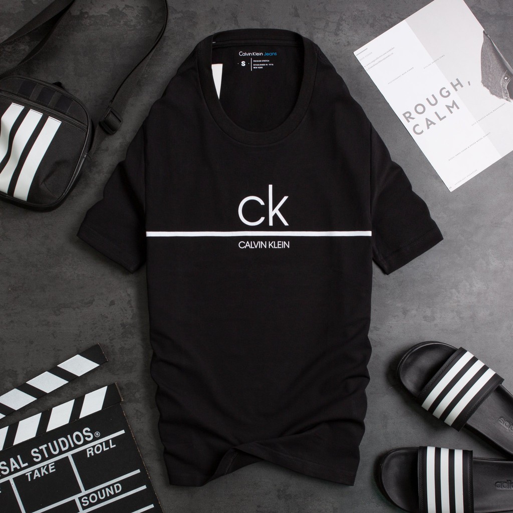 Áo Thun Nam Cổ Tròn VNXK