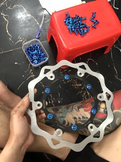Ốc titan gr5 6ly răng nhiễn